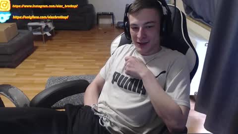 Alex online show from 10/25/25, 02:02