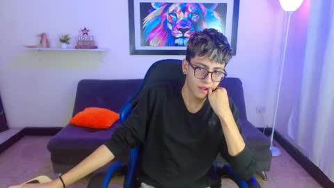 alex online show from 04/29/26, 02:10