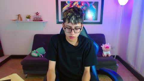 alex online show from 05/15/26, 02:13