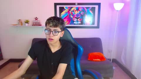 alex online show from 05/30/26, 02:47