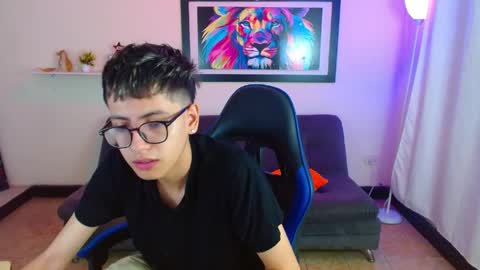 alex online show from 06/09/26, 01:56