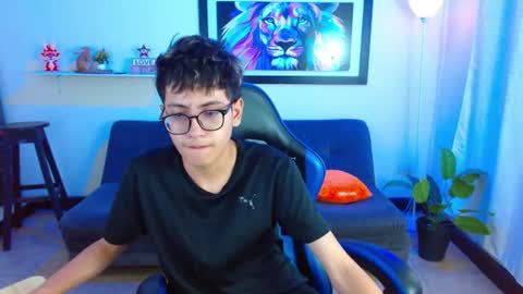 alex online show from 07/28/26, 07:39