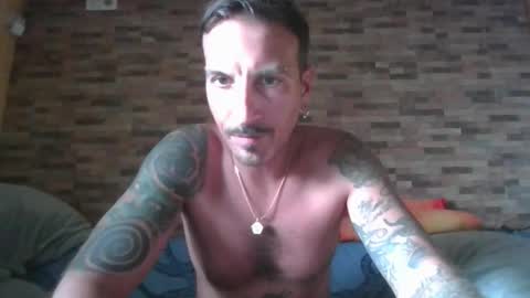 Snapshot of alexdelarge23 chatting on 09/16/25, 06:09 alexdelarge23 online show from 09/16/25, 06:09