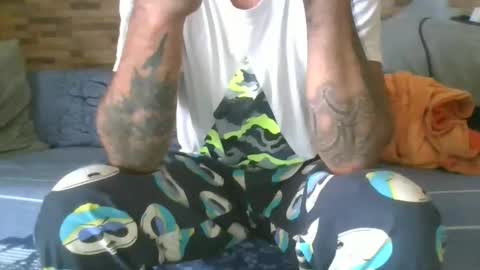 alexdelarge23 online show from 11/08/25, 09:53