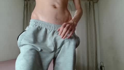 Snapshot of alexey_sweet chatting on 12/08/24, 04:04 Alexey sweet online show from 12/08/24, 04:04