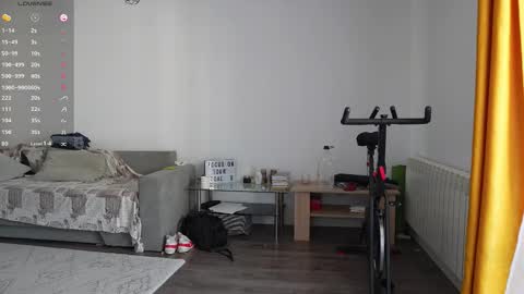 Snapshot of alexfit96 chatting on 09/21/25, 12:51 alexfit96 online show from 09/21/25, 12:51