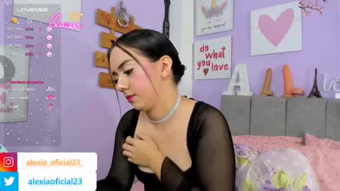 Alexia online show from 02/07/26, 05:22