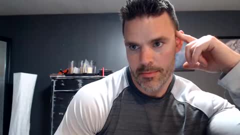 Alex online show from 06/02/26, 02:02