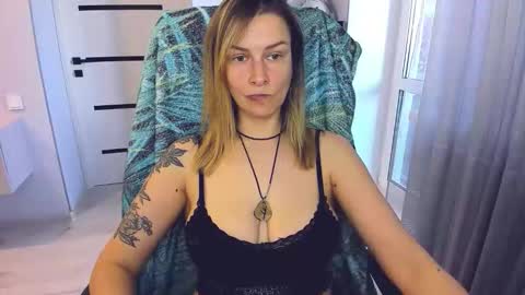 Alexia online show from 05/22/26, 08:53
