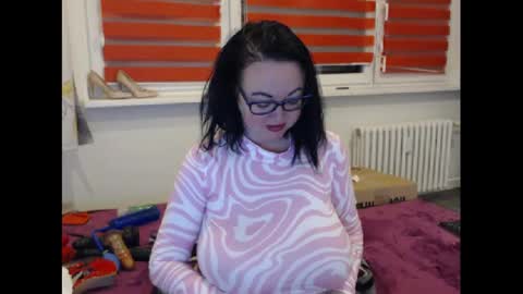 alexie33 online show from 01/31/25, 06:14