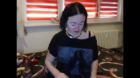 Snapshot of alexie33 chatting on 02/24/26, 08:56 alexie33 online show from 02/24/26, 08:56