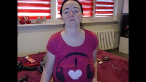 Snapshot of alexie33 chatting on 04/01/26, 06:36 alexie33 online show from 04/01/26, 06:36