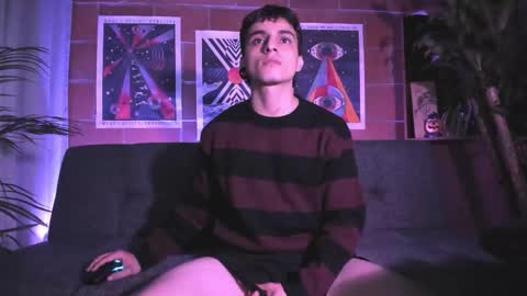 Snapshot of alexijacobs chatting on 10/08/25, 11:46 Alexi Jacobs online show from 10/08/25, 11:46