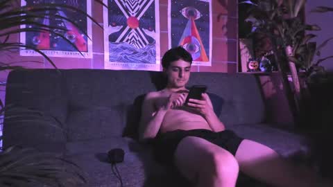 Snapshot of alexijacobs chatting on 10/16/25, 12:33 Alexi Jacobs online show from 10/16/25, 12:33