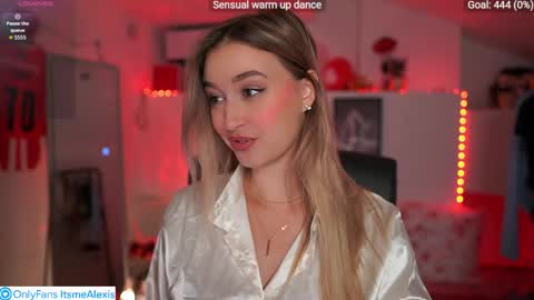 Alexis Texas online show from 10/25/25, 01:18