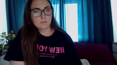 alexismacc online show from 09/17/25, 03:41