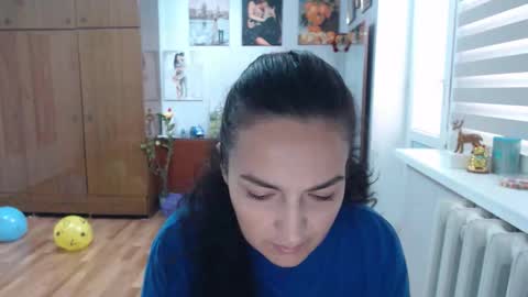 AlexisMillers online show from 10/28/25, 08:29