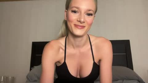 alexispaige06 online show from 07/26/26, 04:58