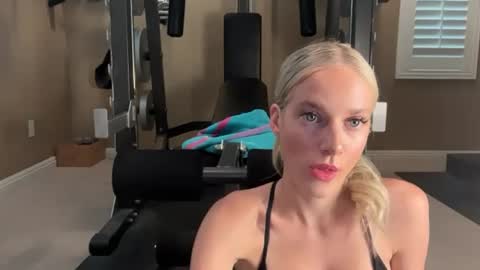 alexispaige06 online show from 07/28/26, 04:16