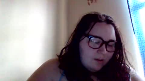 Alexis online show from 09/21/25, 08:21