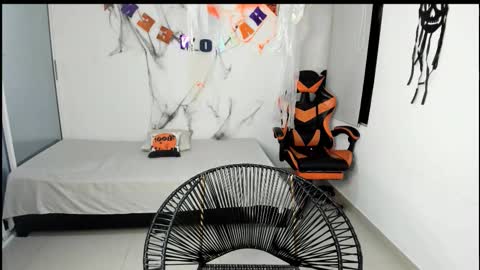 Snapshot of alexj_black chatting on 11/05/25, 11:21 ALEXJ BLACK online show from 11/05/25, 11:21