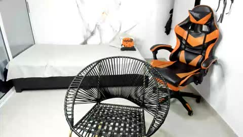 Snapshot of alexj_black chatting on 11/07/25, 10:26 ALEXJ BLACK online show from 11/07/25, 10:26