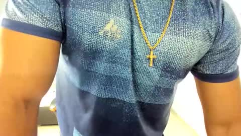 Snapshot of alexj_black chatting on 11/17/25, 11:27 ALEXJ BLACK online show from 11/17/25, 11:27