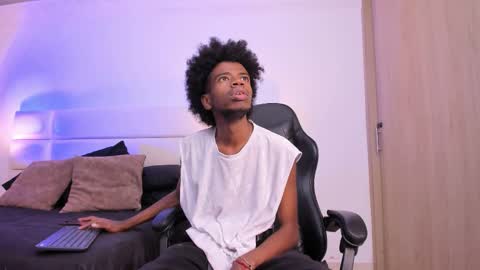 Snapshot of alexjaccob chatting on 11/10/25, 01:10 Alex Jaccob online show from 11/10/25, 01:10