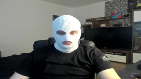 Snapshot of alexs9xtime chatting on 12/19/25, 10:22 alexs9xtime online show from 12/19/25, 10:22
