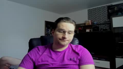 Snapshot of alexs9xtime chatting on 03/06/26, 12:56 alexs9xtime online show from 03/06/26, 12:56