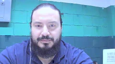 Snapshot of alextambet chatting on 10/07/25, 01:19 alextambet online show from 10/07/25, 01:19