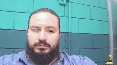 Snapshot of alextambet chatting on 05/18/26, 06:58 alextambet online show from 05/18/26, 06:58
