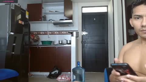 alex y luisa online show from 12/16/24, 03:00