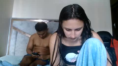 alex y luisa online show from 06/20/26, 03:37