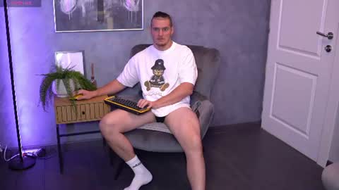 Alex online show from 07/29/26, 05:49
