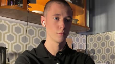 Alex online show from 12/15/24, 09:20