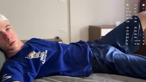 Alex online show from 09/17/25, 07:32