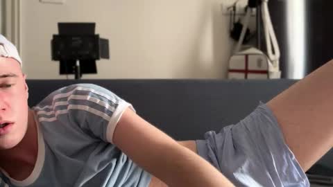 Alex online show from 10/25/25, 06:54