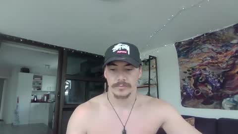 Snapshot of alexx1169 chatting on 01/01/25, 11:18 Alex online show from 01/01/25, 11:18