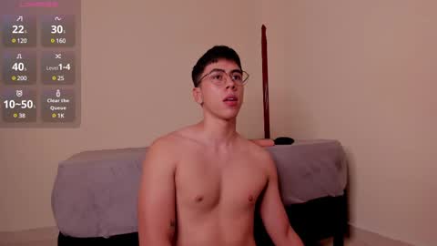 Snapshot of alexx_oconor chatting on 03/01/25, 04:22 Alex Oconnor online show from 03/01/25, 04:22