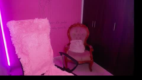 alexxa_1111 online show from 12/03/25, 01:57