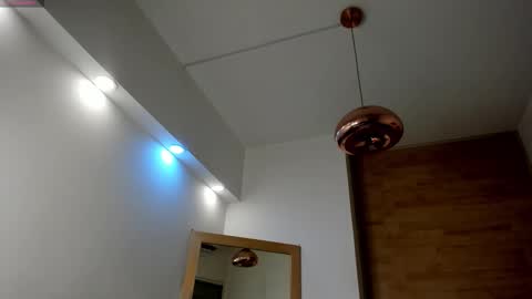 alexxia_90 online show from 09/10/25, 10:59