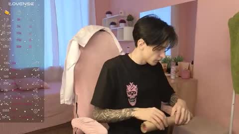 Alex online show from 09/26/25, 10:19