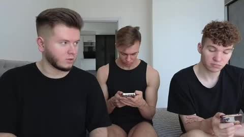 AlexDimaIgor online show from 05/18/26, 08:42