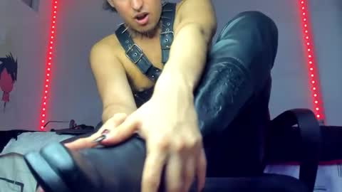 Alexander online show from 12/05/25, 02:20