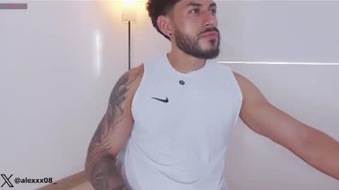 Alex   freelance model  instagram alex b229 online show from 07/02/26, 07:31