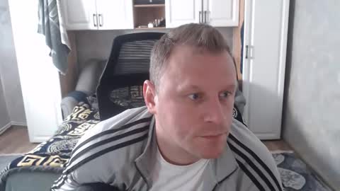 Snapshot of alexyno2020 chatting on 11/14/25, 10:25 alexyno2022 ONLYFANS online show from 11/14/25, 10:25