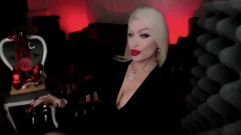 AlfaFemale online show from 01/31/25, 10:31