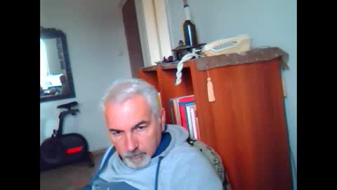 Snapshot of alfatop chatting on 01/08/25, 09:53 I wanna cum online show from 01/08/25, 09:53