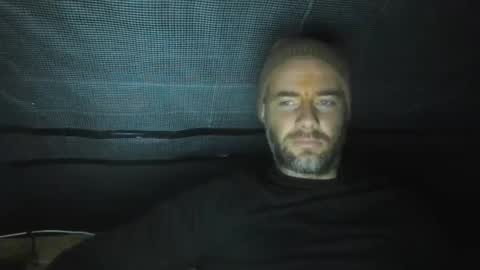 Snapshot of alfiesolomons87 chatting on 09/26/25, 02:26 alfiesolomons87 online show from 09/26/25, 02:26